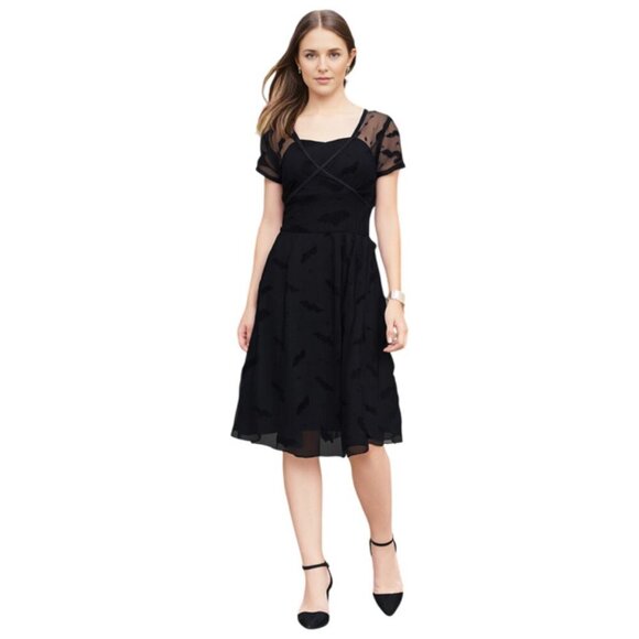 Magnolia Place Black Goth Bat Print Fit & Flare Dress Size M - Picture 1 of 13